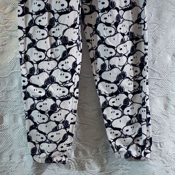 Peanuts Black and White Snoopy Pajama Pants Size S - Picture 3 of 10